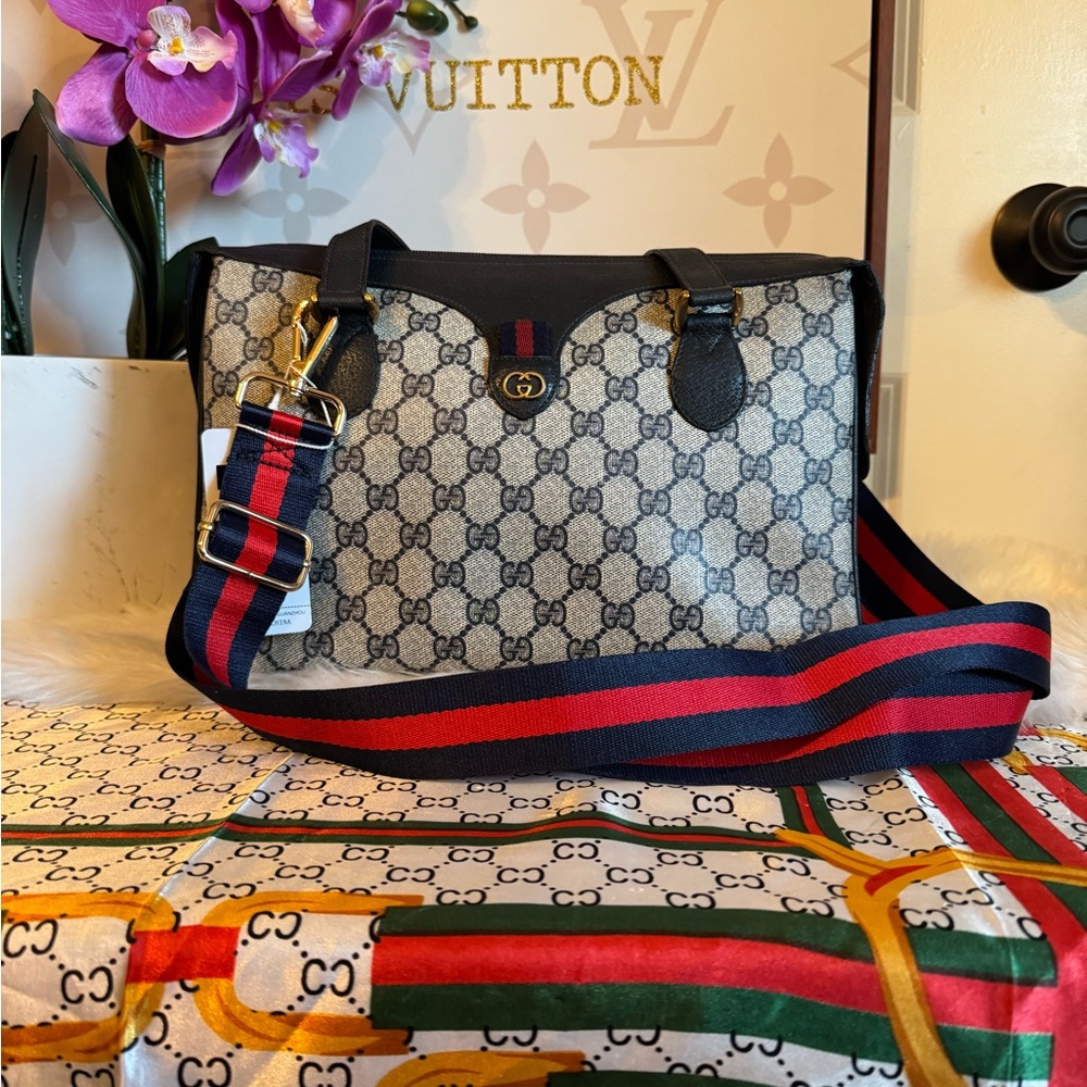 🔥Gucci Black and Gray Crossbody Bag